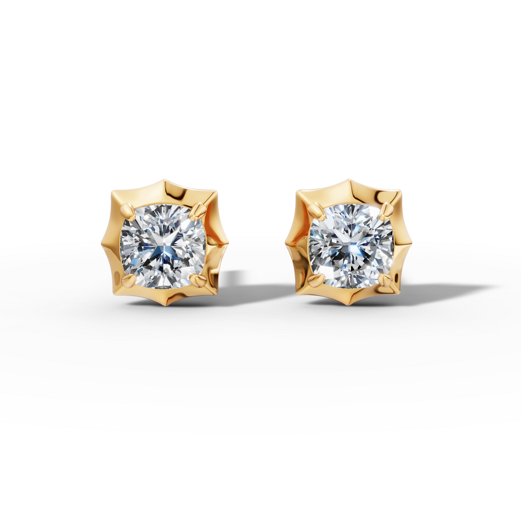 Étoile Cushion Solid Gold Studs