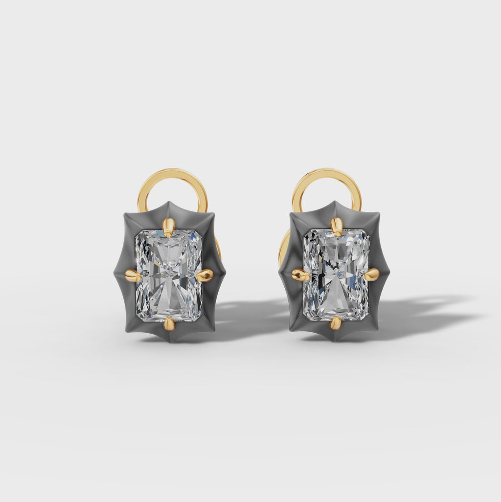 Étoile Radiant Solid Gold Studs