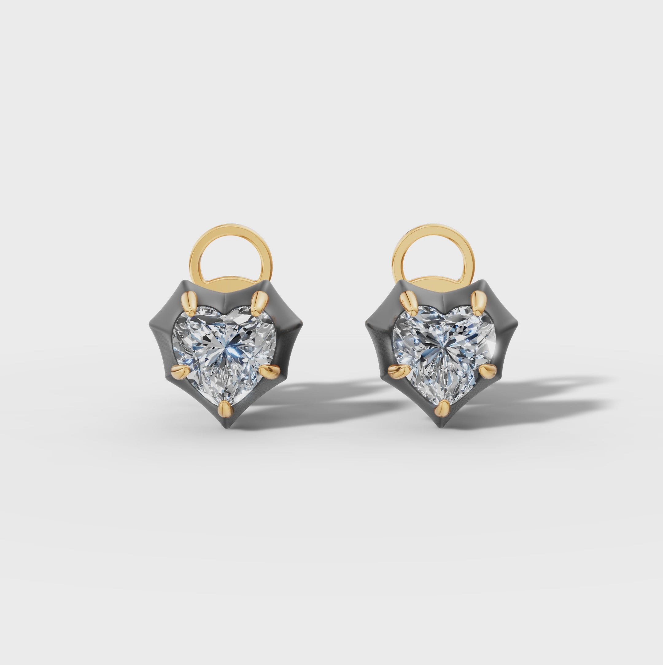 Étoile Heart Solid Gold Studs