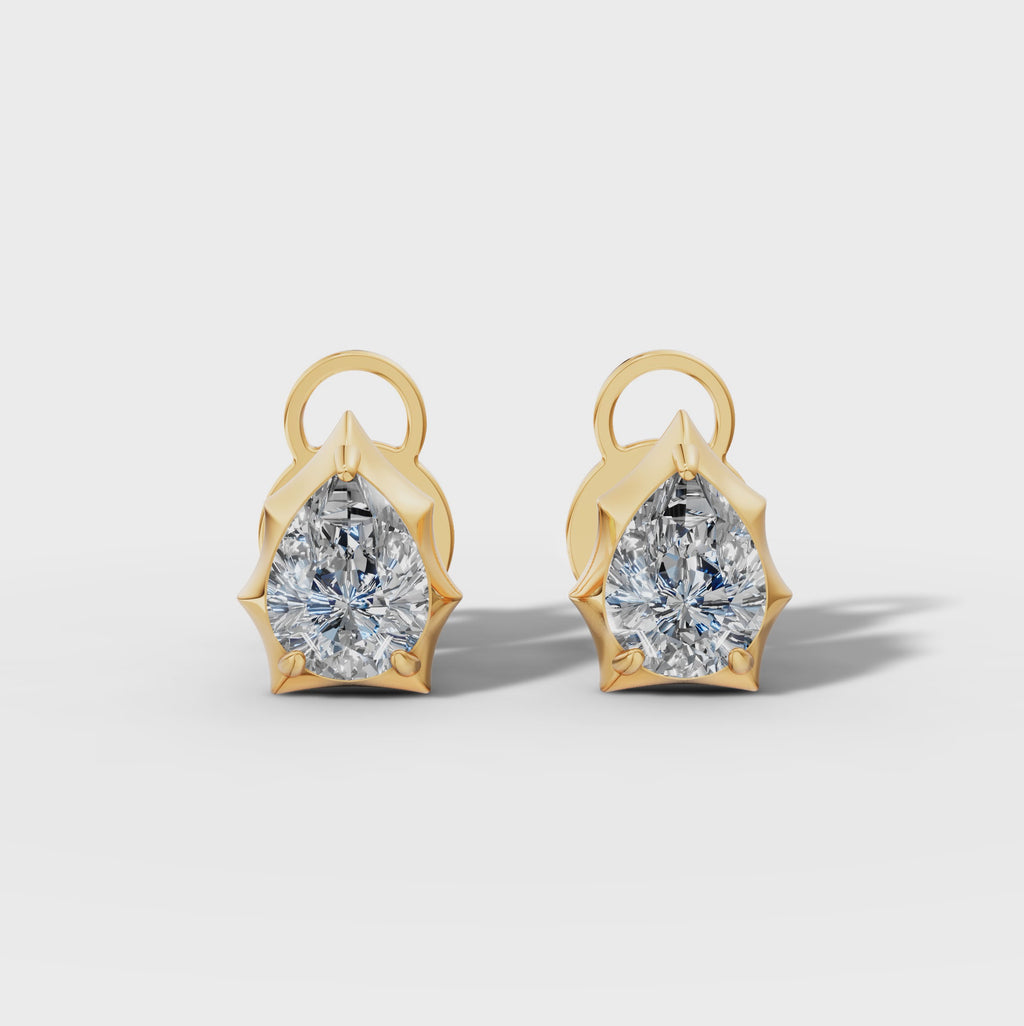Étoile Pear Solid Gold Studs